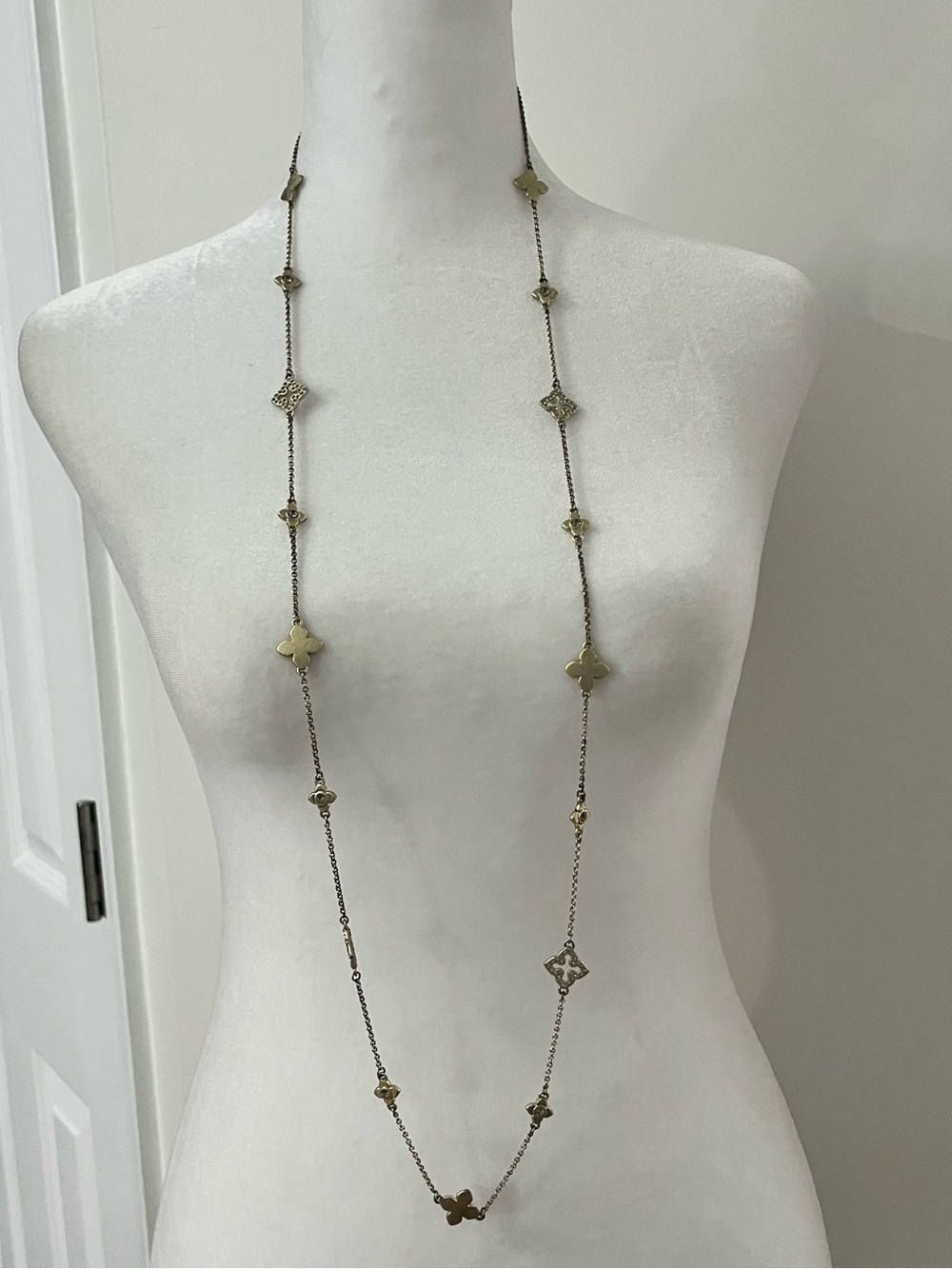 Lia Sophia Gold Trefoil Necklace